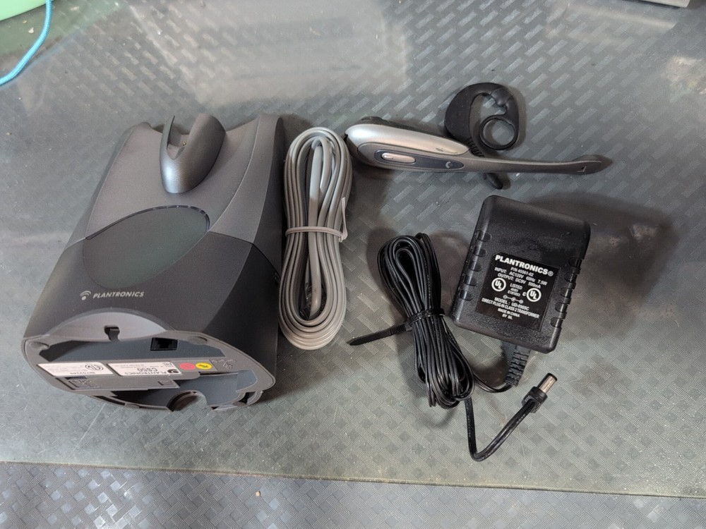 Plantronics CS50 Wireless Headset System Bundle *Pre-owned* #R8