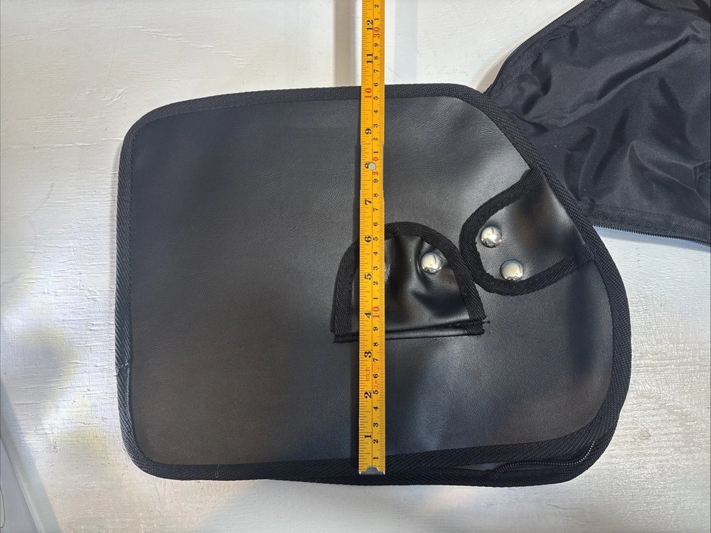 Replacement storage bag for a 3-wheel rollator walker.