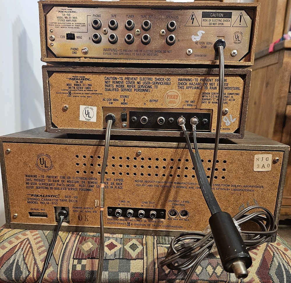 REALISTIC amplifier, tuner and Cassette Deck