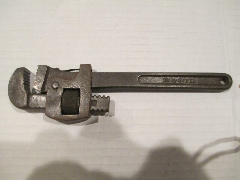 Vintage JP Danielson 8” Pipe Wrench NICE             B45
