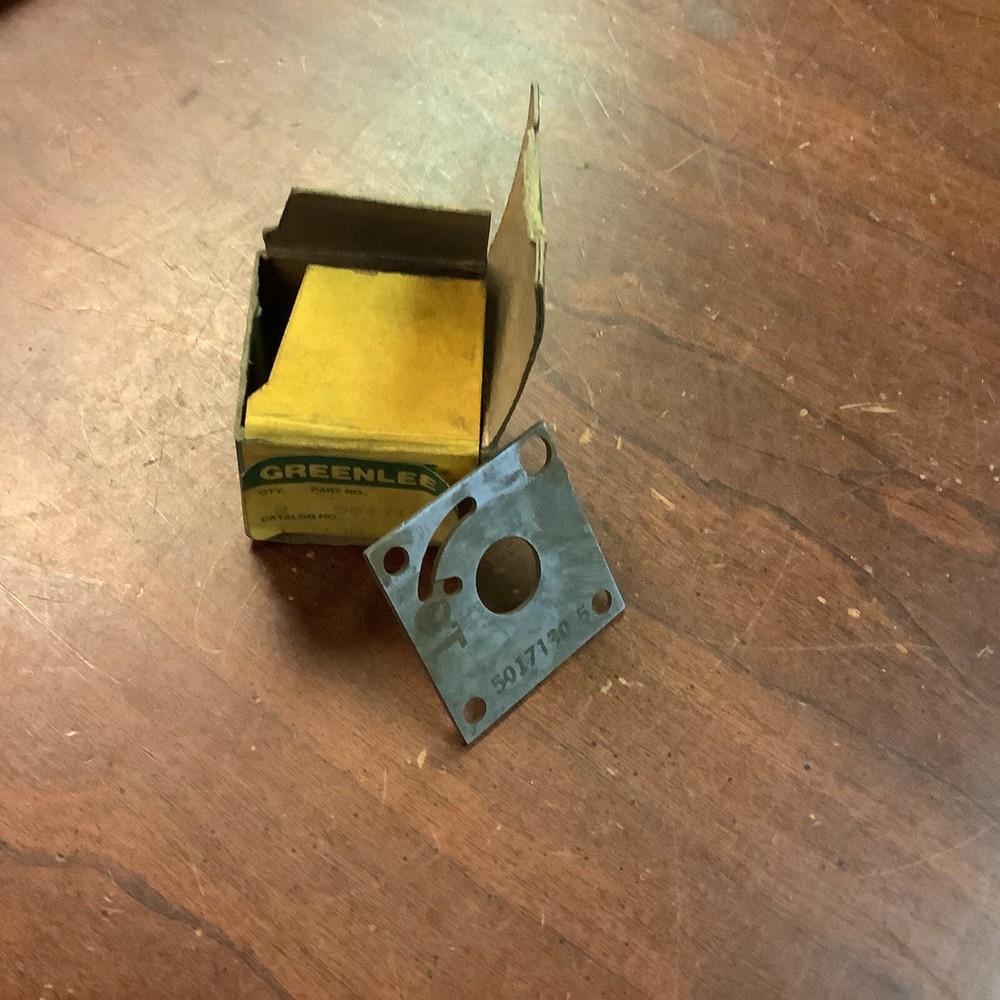 Greenlee 17130 Top-Plate 50171305