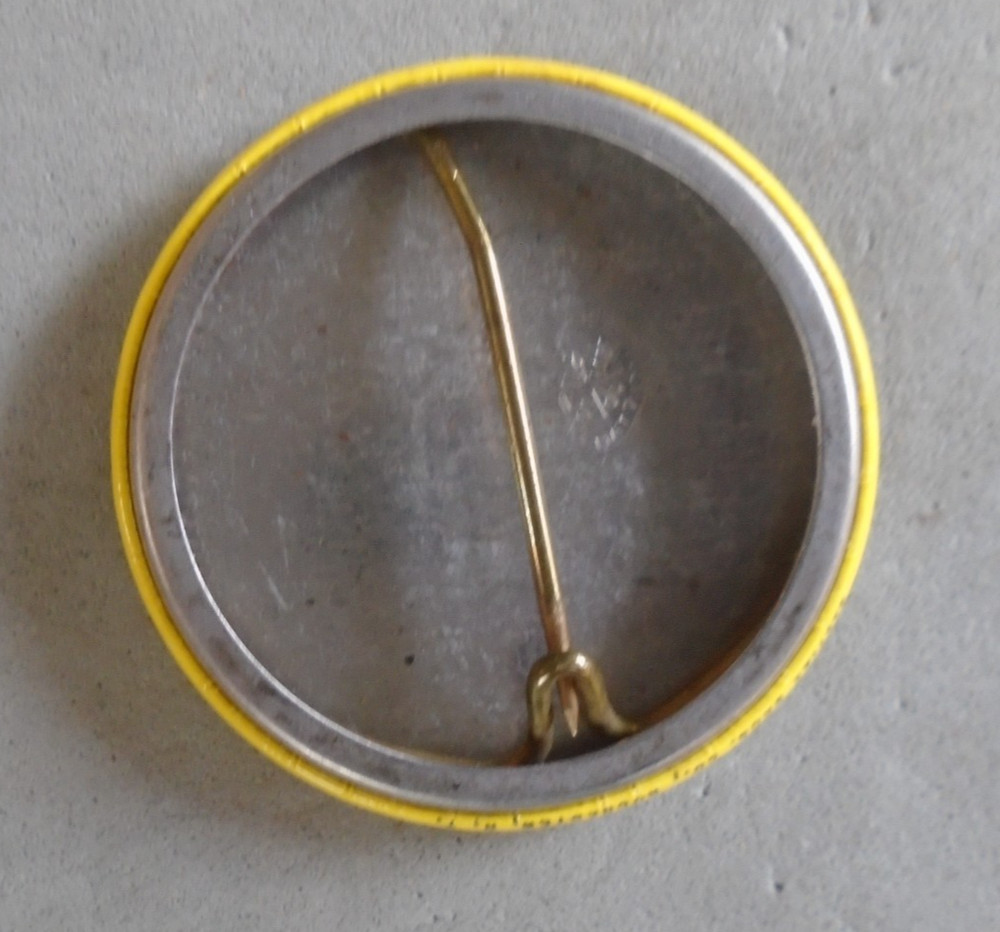 WWII Construction & General Laborers Union badge with Keep 'em flying