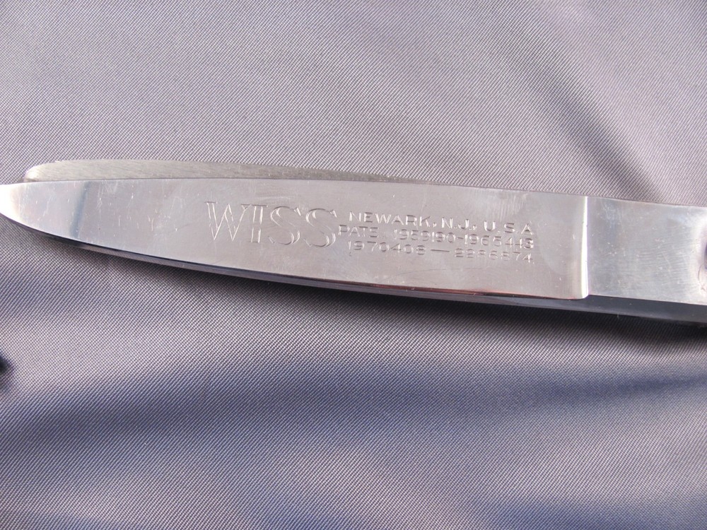 Wiss Pinking Shears 9-1/4" with Leather Case & Instructions
