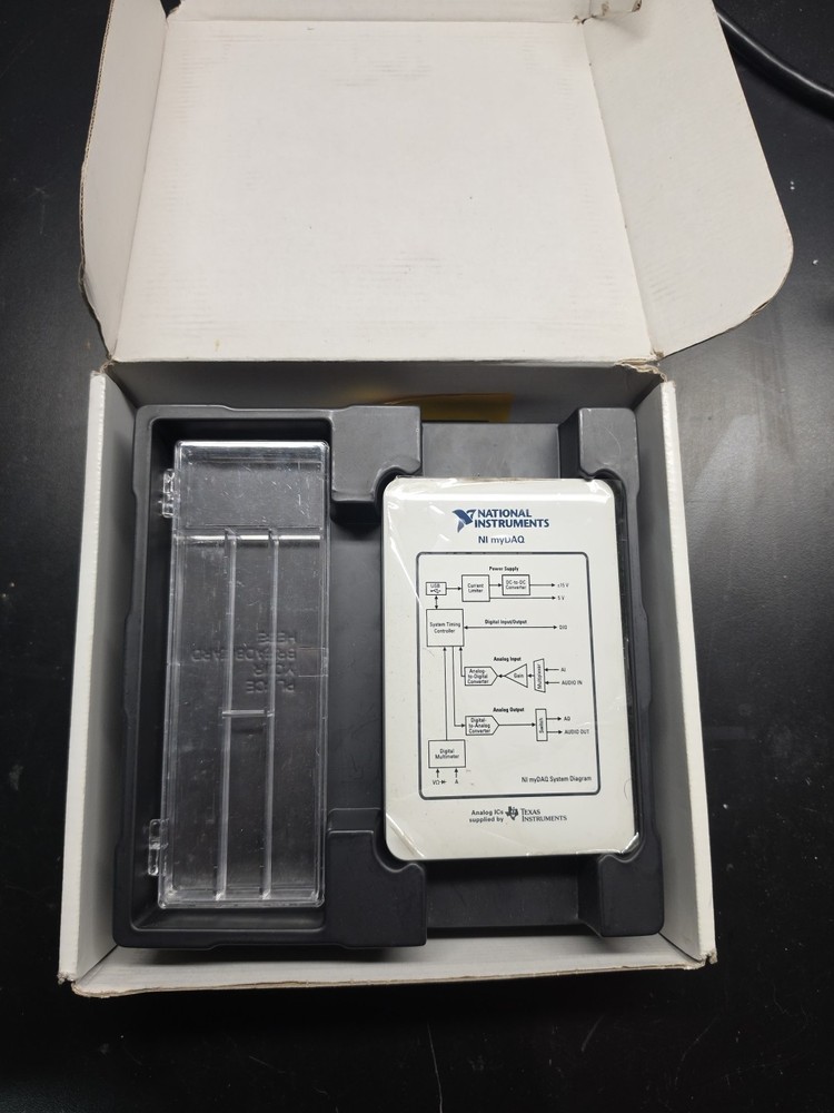 National Instruments NI myDAQ 800949B-01 Data Acquisition Module Kit
