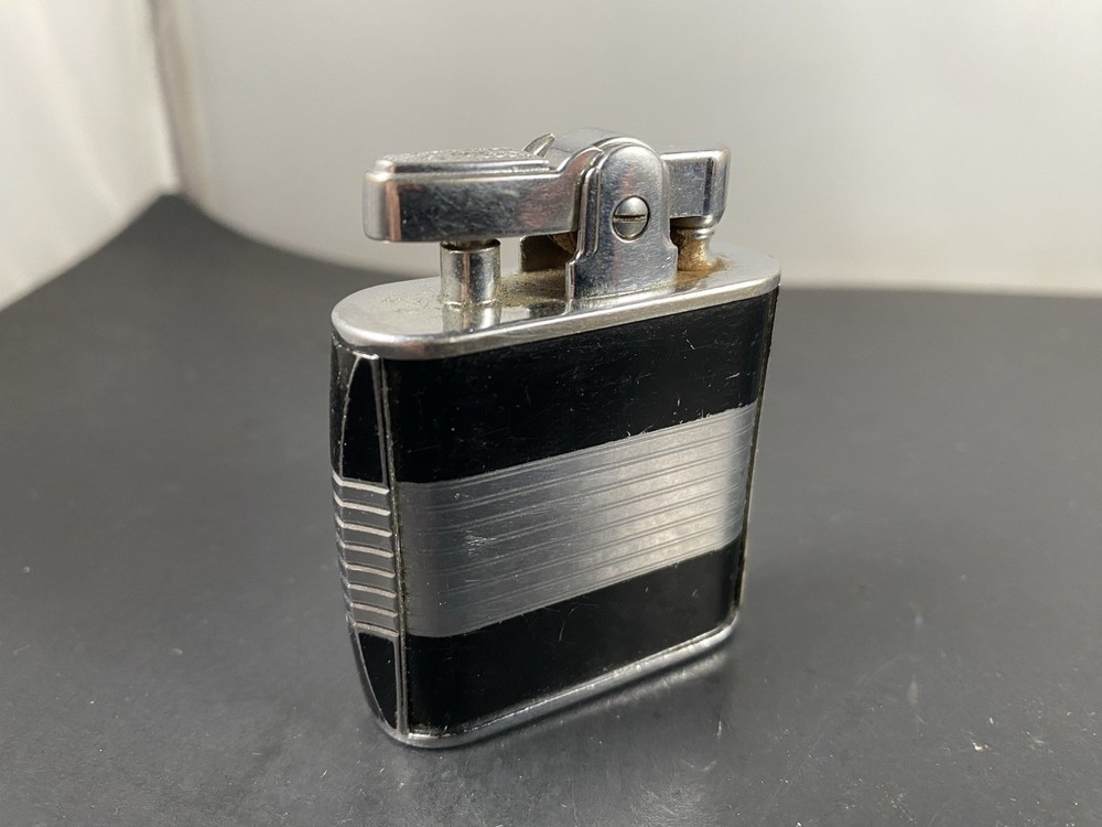 Ronson Vanguard Lighter