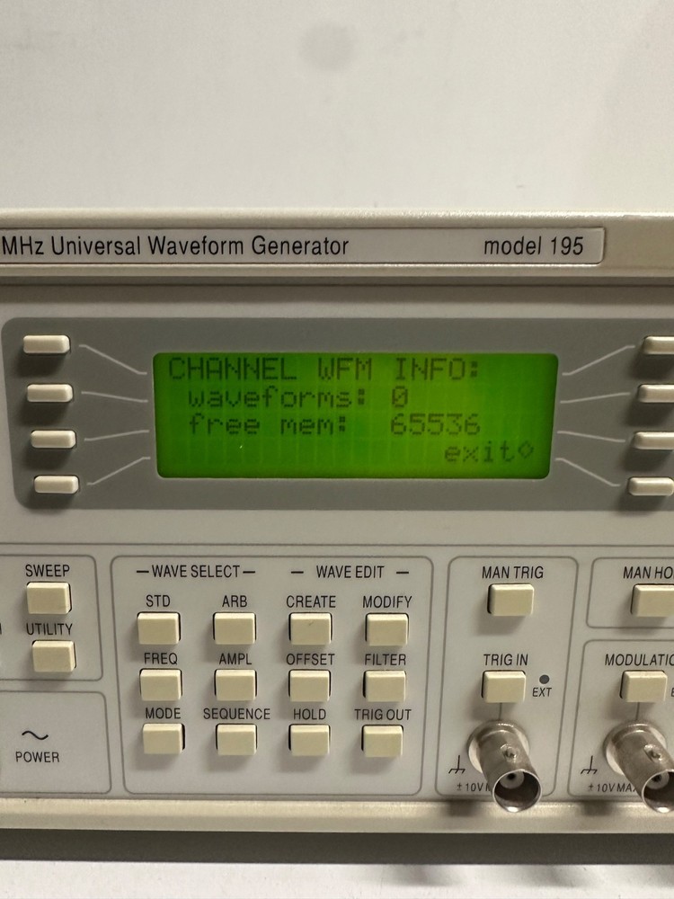 WaveTek 40 Mhz Universal Wavefrom Generator Model 195