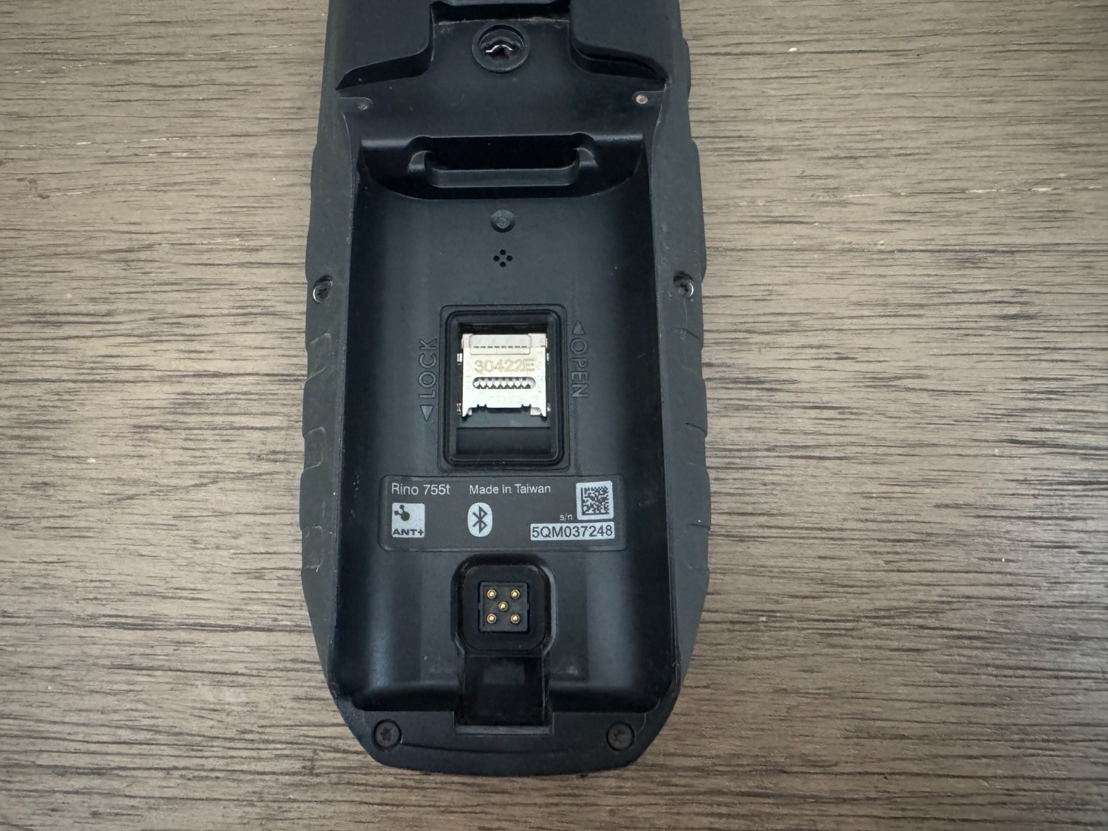 Garmin Rino 755t Two-Way GPS Radio, Camera, Emergency Alert, Hiking, Black