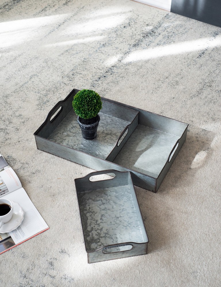 Galvanized Decorative Trays Set Rustic Industrial Pedestal Display Stands