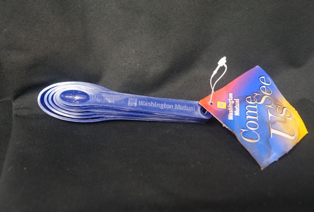 Washington Mutual Blue Nesting Measuring Spoon Set NEW!