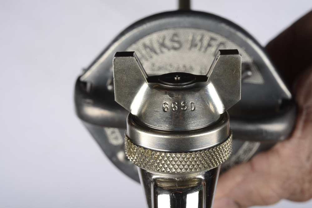 Binks Model 69 Spray Gun