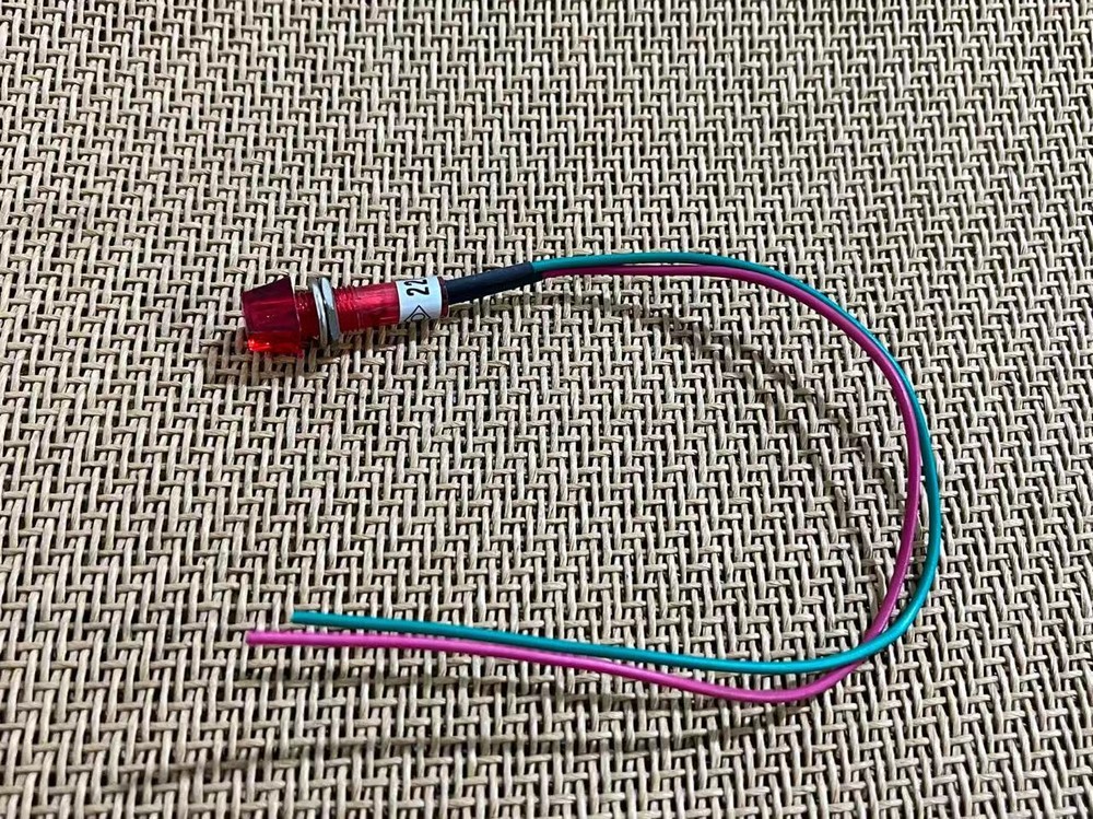 10pcs Red 7mm Mounting Hole 220V Pilot Indicator LED Bulb Light with Wire Leads