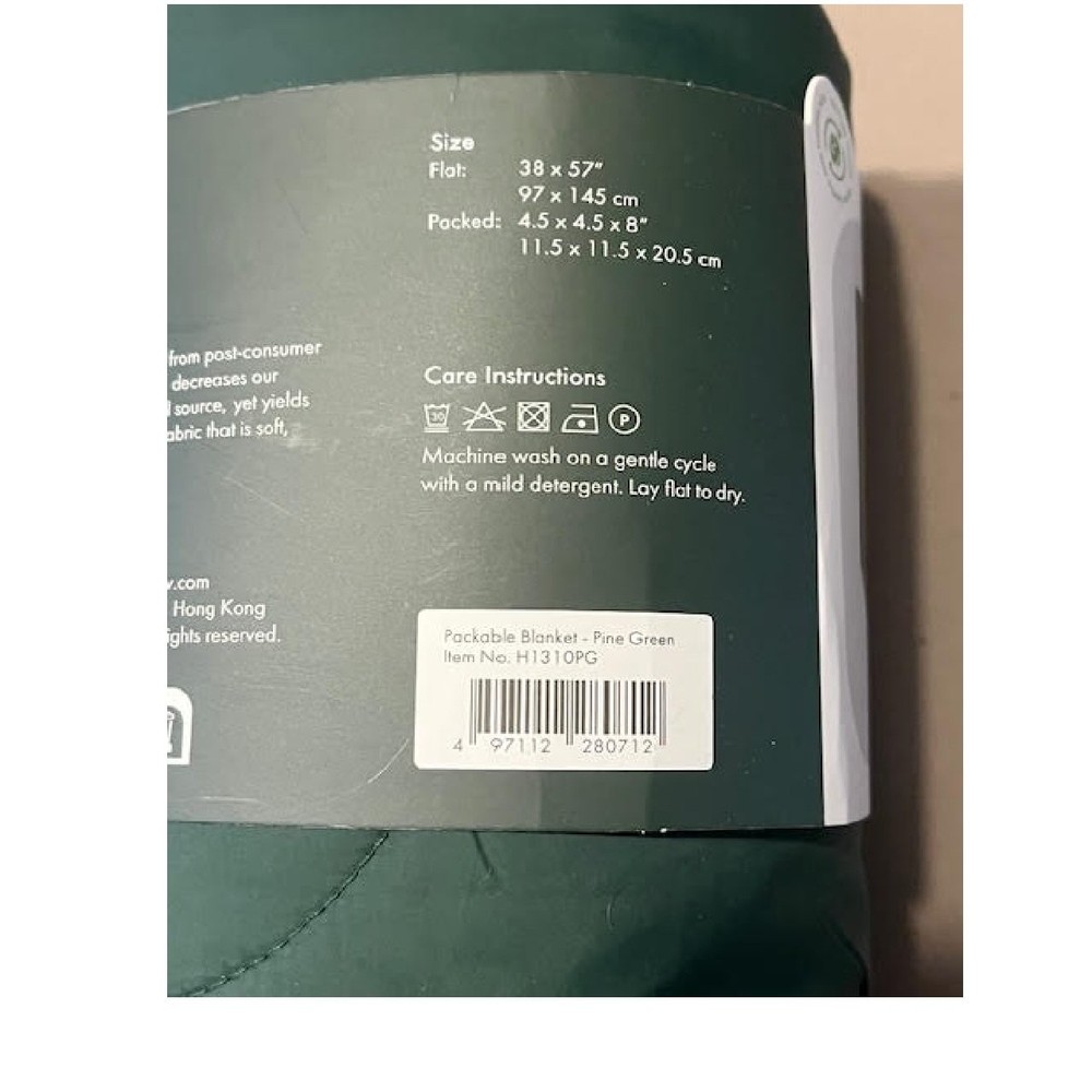 Camping style- Packable Blanket - 57 x 38 Green
