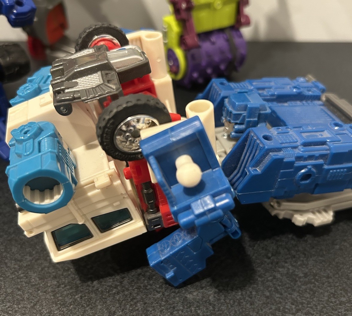 Transformers Lot Optimus Jetfire Armada Scavenger Ultra Magnus parts/repair