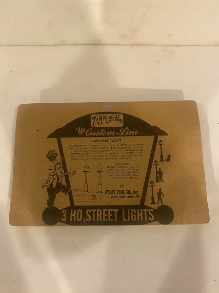 NOS Atlas HO Scale #802 Gas Lamp Posts
