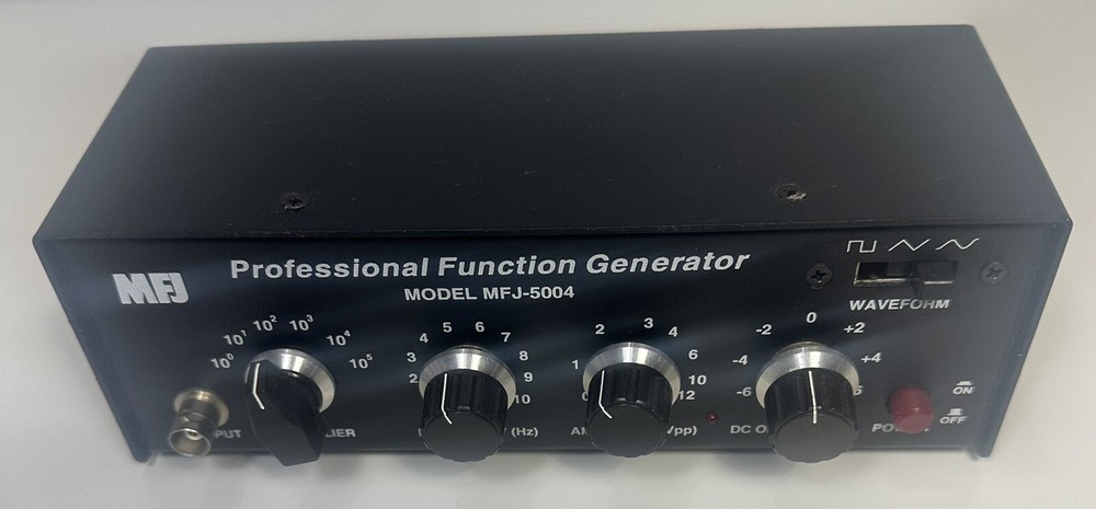 MFJ Enterprises MFJ-5004 Professional Function Generator