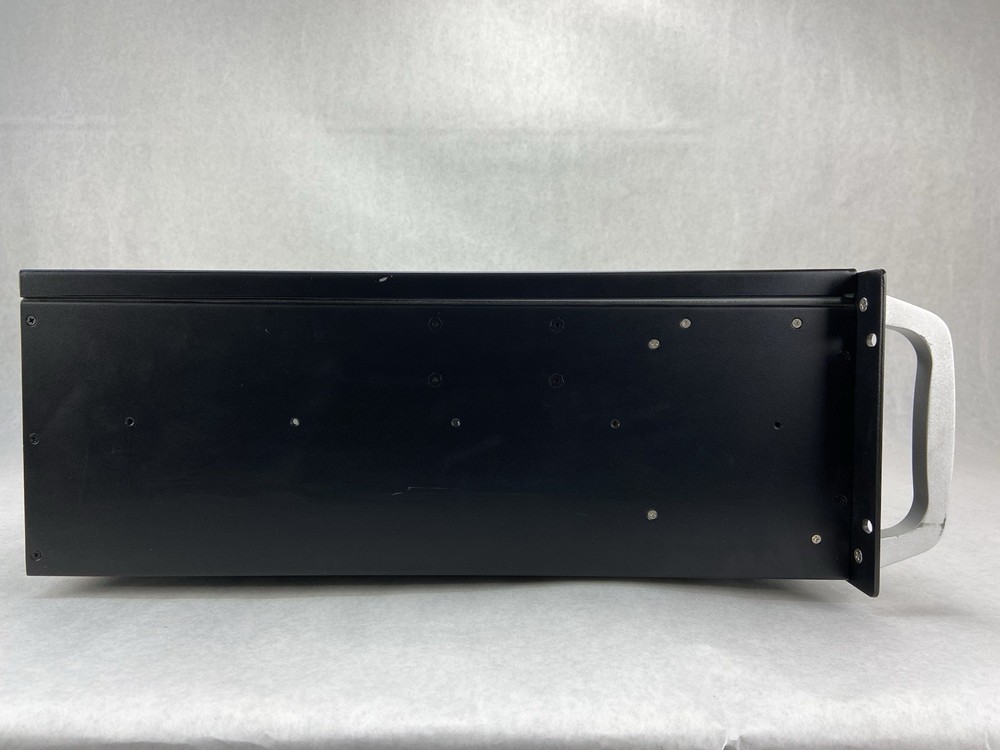 U-Rack U4004N1 4U Rack Mount Server Chassis bare Bones No PSU