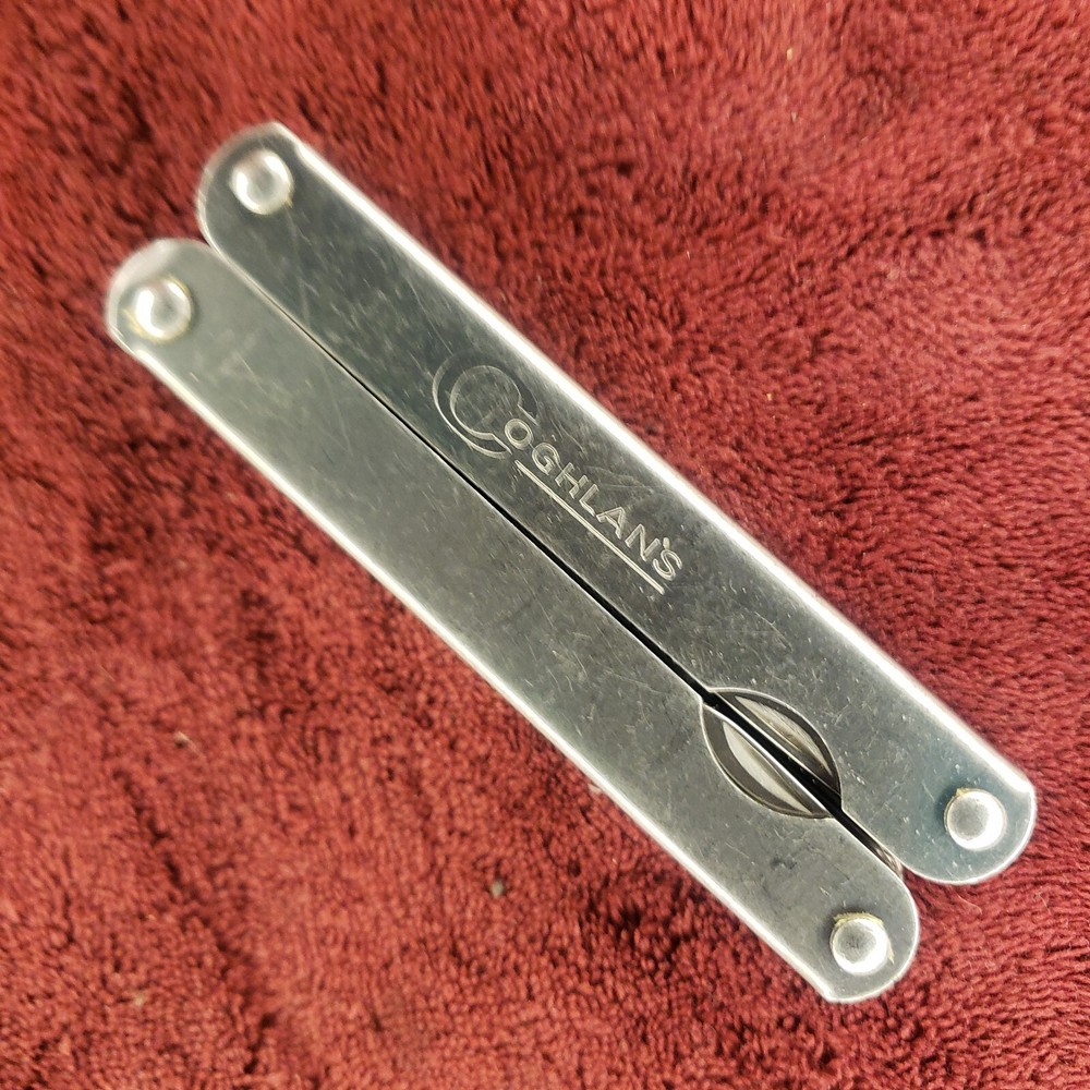 Coghlan's Multifunctional Camper's Tool Mutlitool