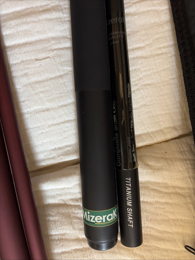 Beginner/Intermediate Set Pool Cubes 19 Ounce