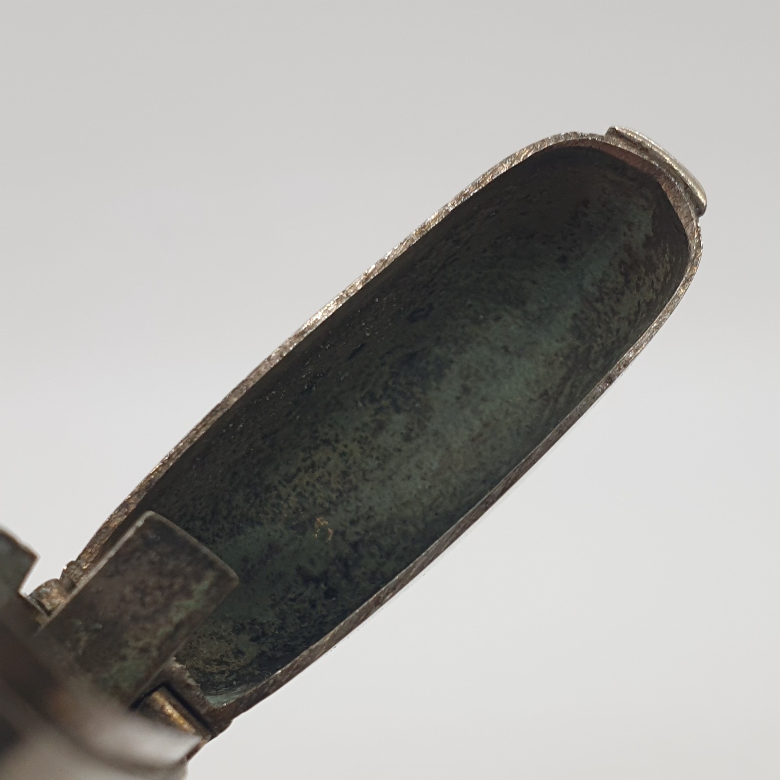 Silver-Plated Oval Vesta Case Match Holder with Floral Design