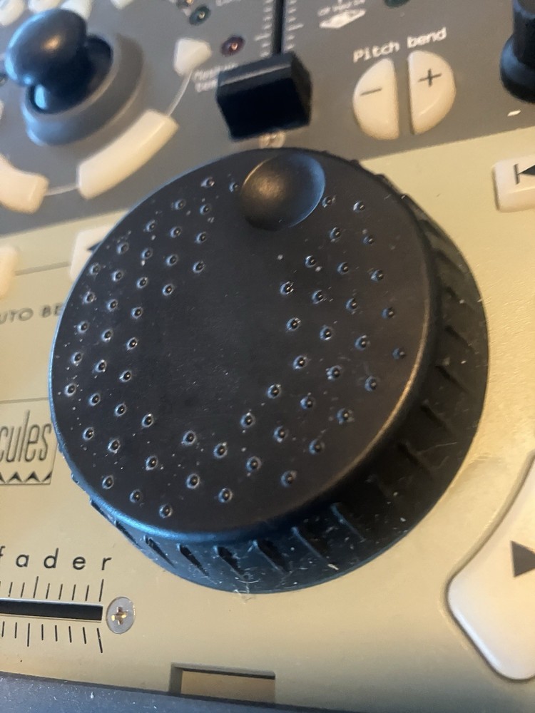 Hercules DJ Console MK2