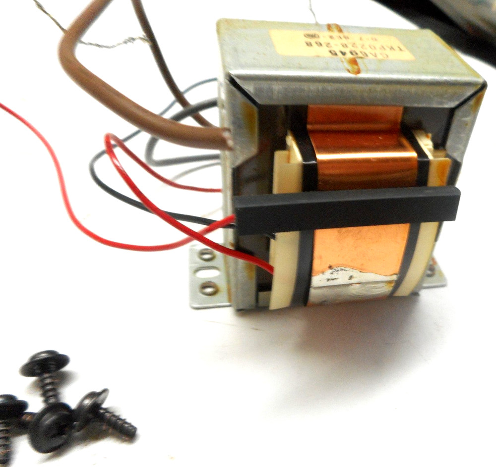 YAMAHA C40 CONTROL AMPLIFIER - TRANSFORMER TKP0228-268 - PARTING OUT