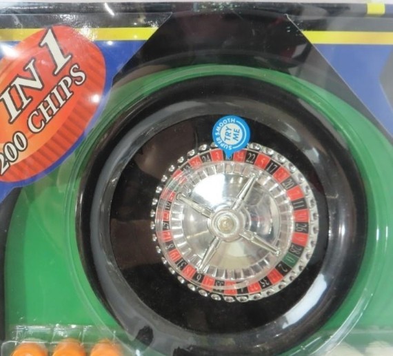 🎲 HIGH STAKES AT HOME – 7-in-1 Casino Game Set w/ Roulette Wheel, Chips & Cards