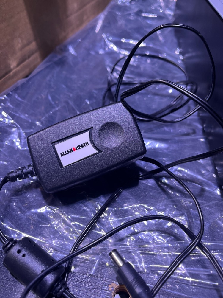 Allen & Heath Xone:2D USB 2.0 Interface and DJ MIDI Controller