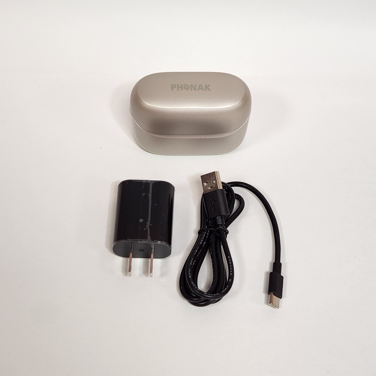 Phonak Charger RIC I For Audeo I-R hearing aids W/Type C-Charger, Great Deal !!
