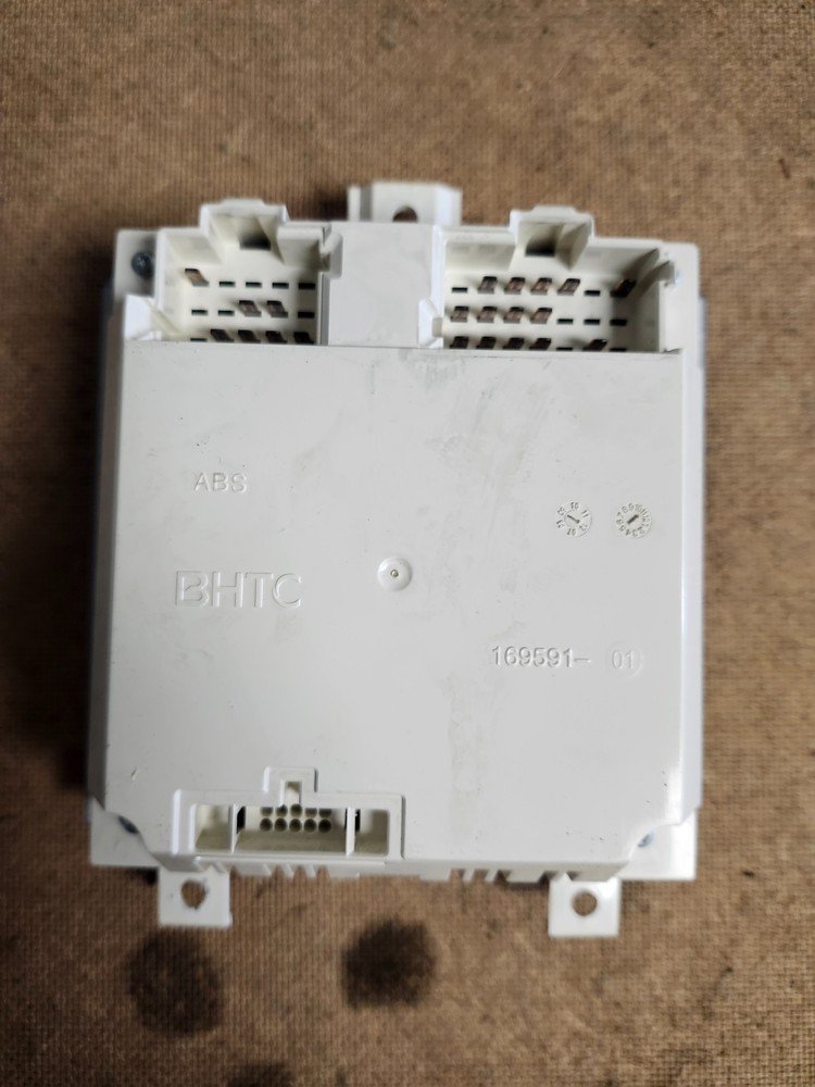 OEM Volvo VNL Climate Control 21326144