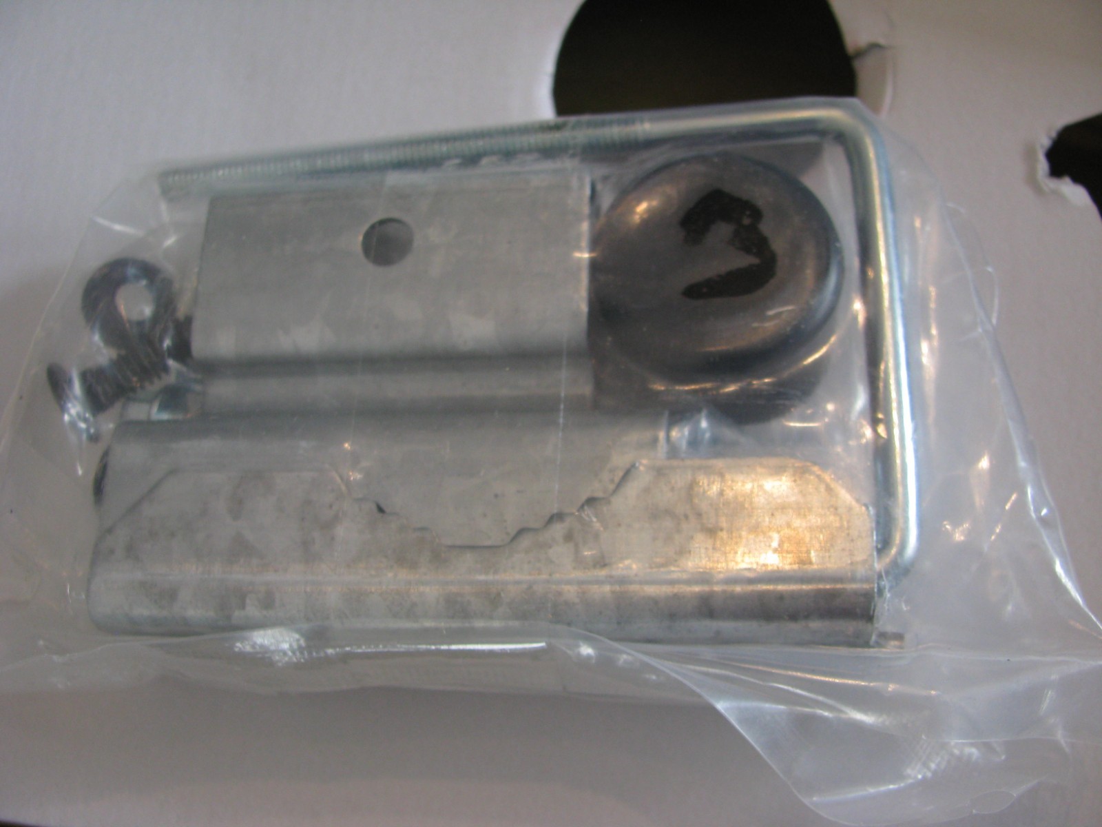 Antennas Direct - ClearStream 4MAX Indoor/Outdoor HDTV Antenna