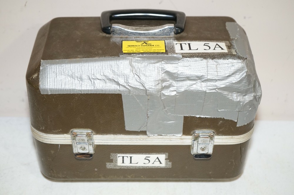 ^ Path Instruments Z Tilting Level B-203 #C548