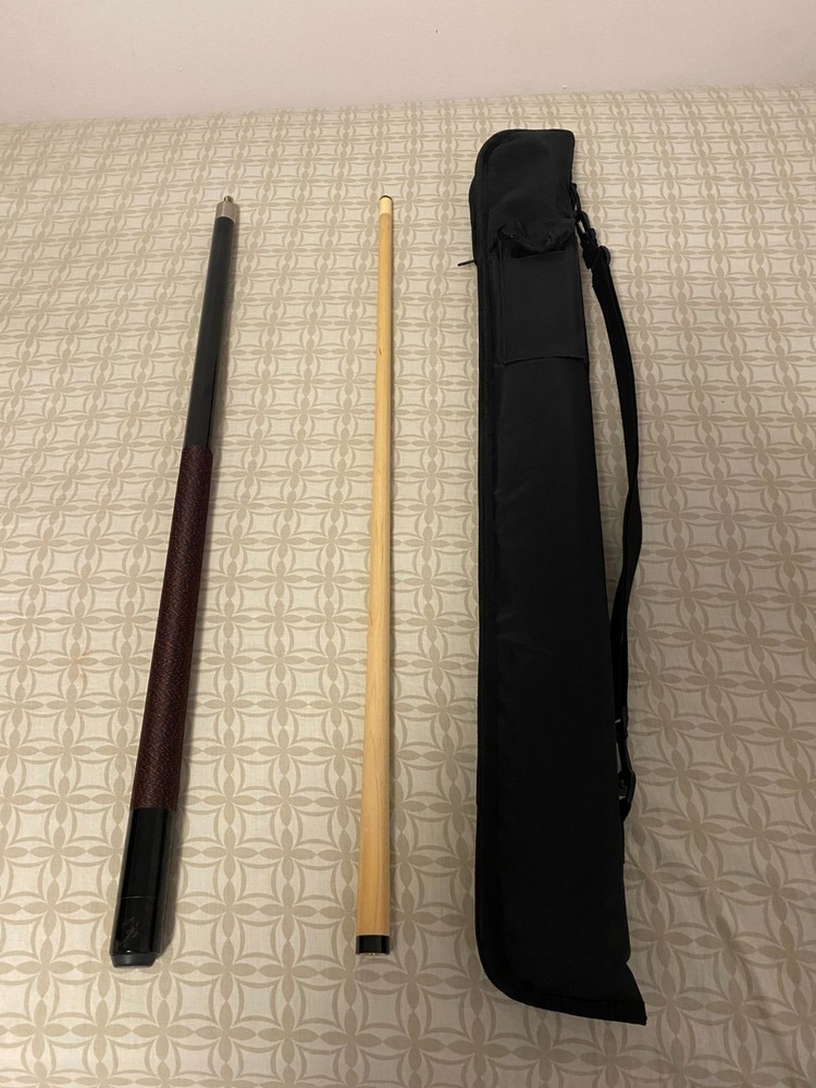 2 Pc Pool Cue set with travel case