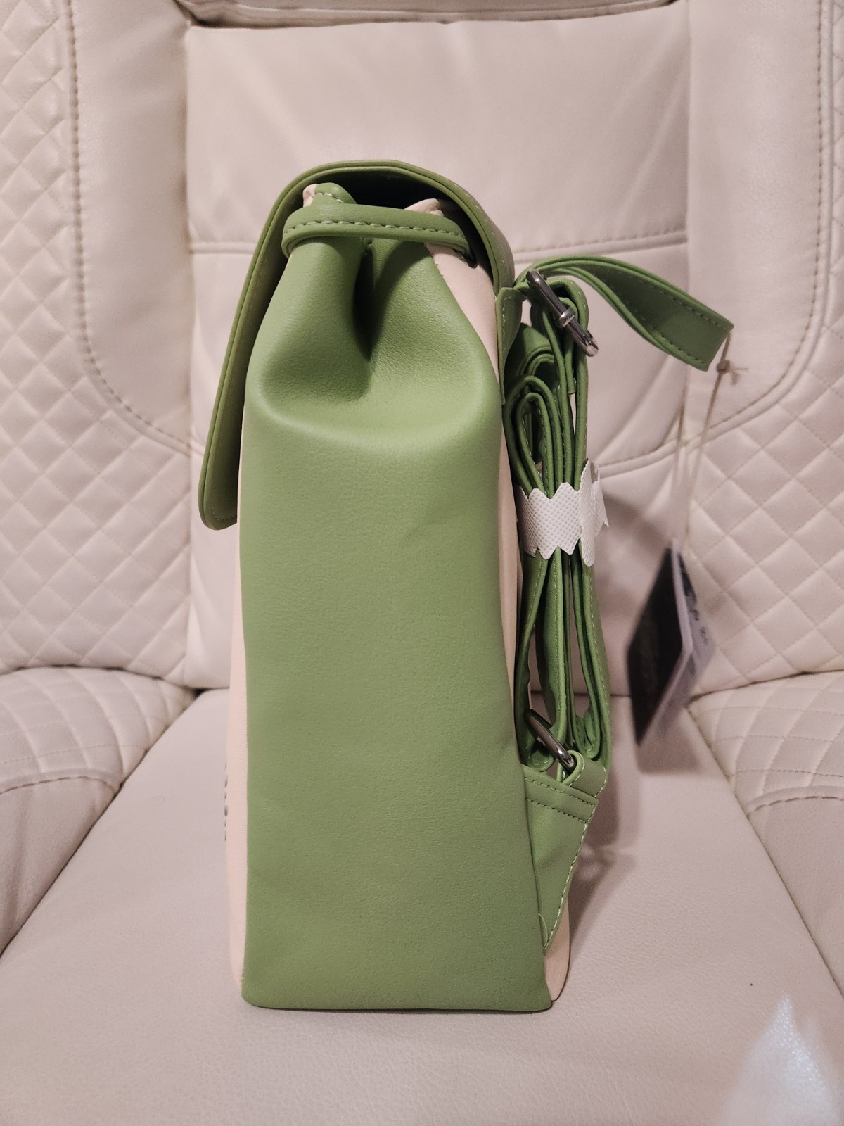 Loungefly Disney Winnie The Pooh Botanical Florals Flap Mini Backpack