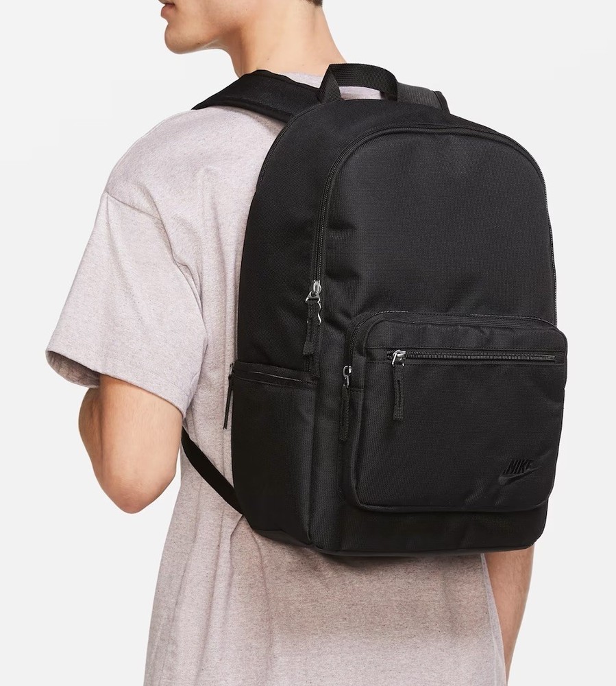 Nike Black Hiking Backpack Adjustable Straps Padded Back Front Zip Side Pocket