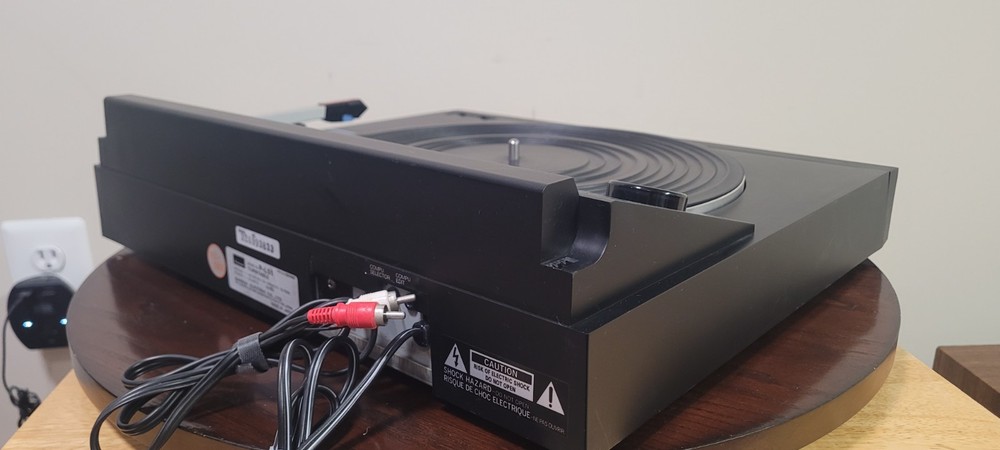 Sansui P-L51 Computerized Linear Tracking Turntable Automatic with New Stylus.