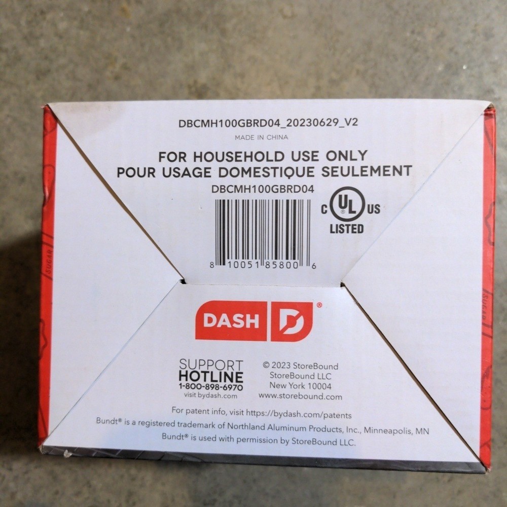 Dash Heart Mini Bundt Maker Red Nonstick Personal Cake Baker Maker