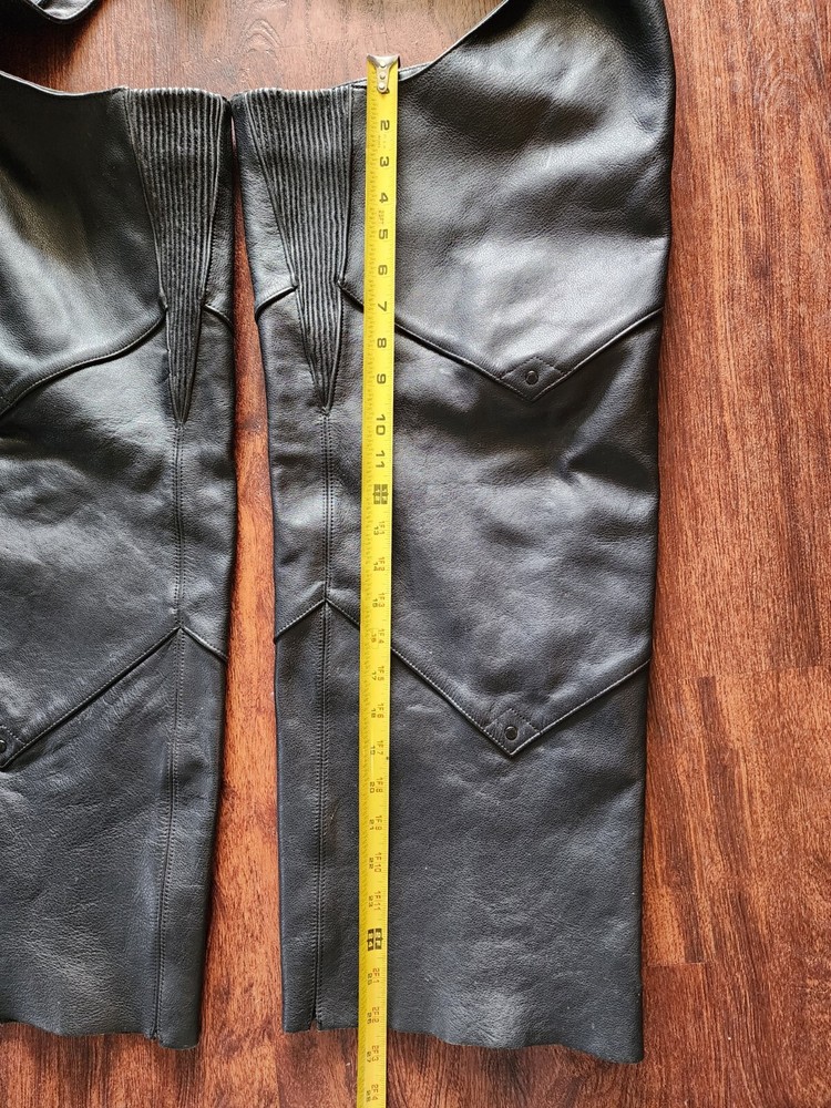 HARLEY-DAVIDSON LEATHER BLACK CHAPS SIZE MEDIUM USED