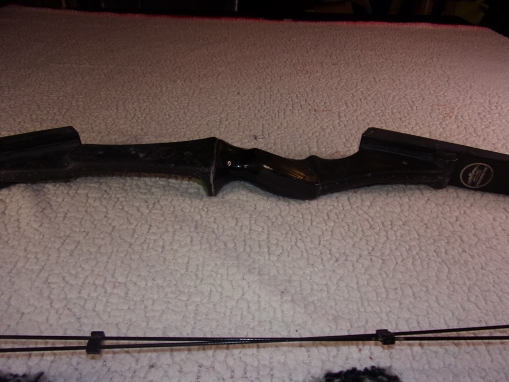 Vintage Darton Trailmaster Compound Bow