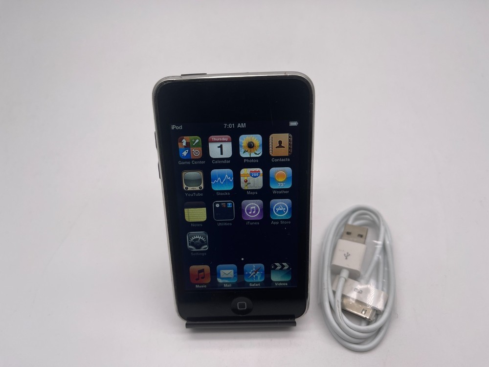 Apple iPod touch 2nd Generation Black 8GB A1288 FULLY WORKING