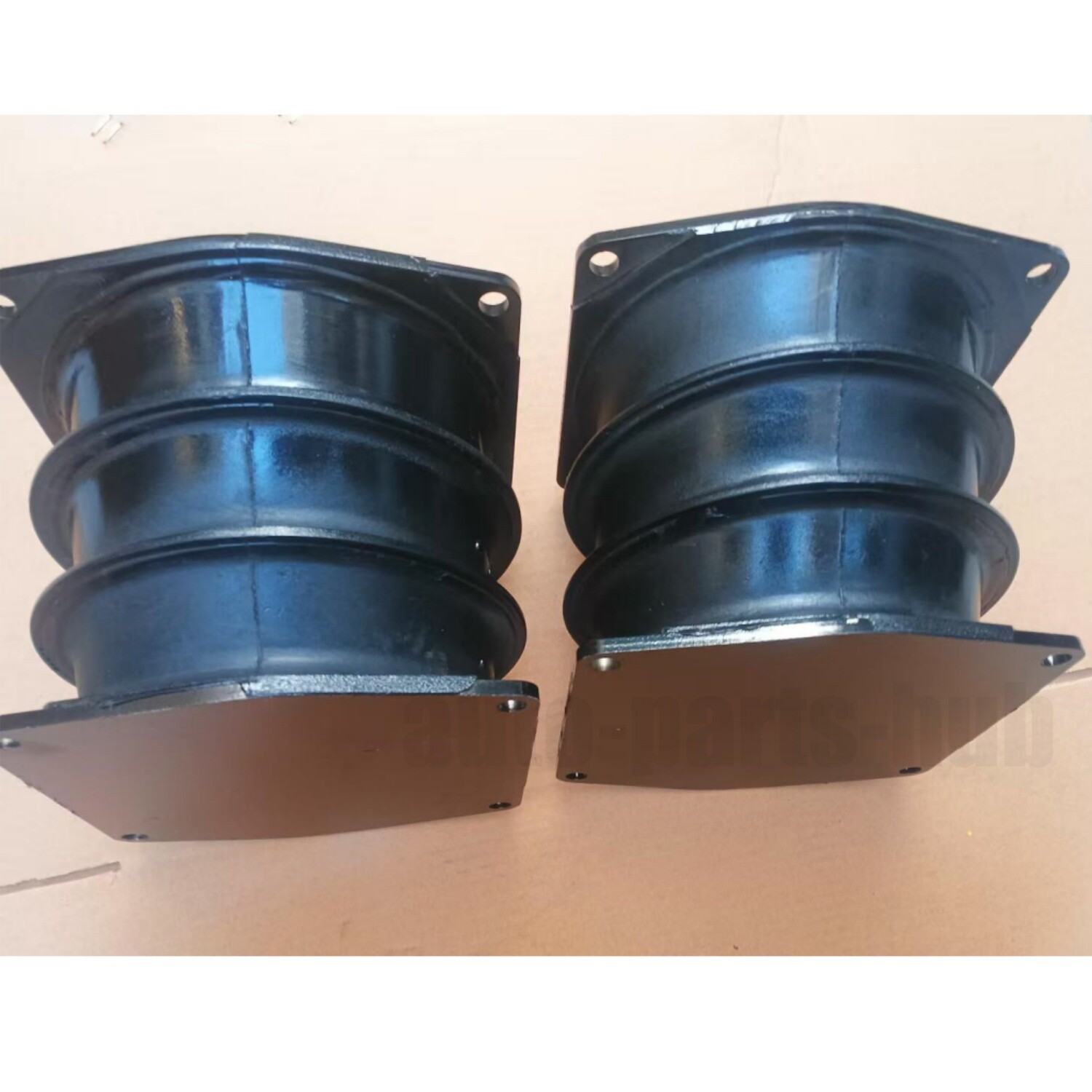 1 Pair 60879-000L 49377-000 New Bolster Spring For HN 402/462/522 1996-CURRENT