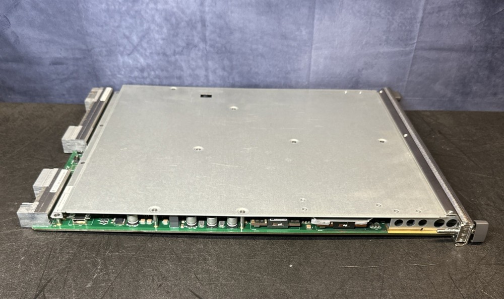 Juniper Networks DPCE-R-20/2XGE Specialty Switch
