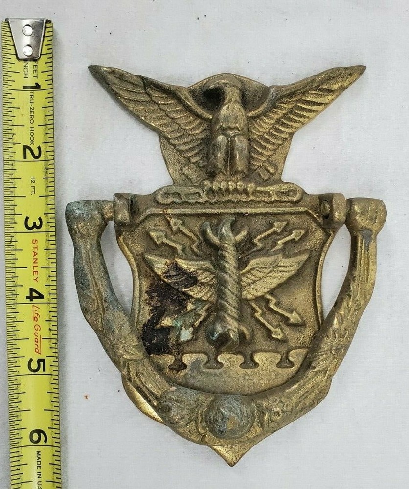 VINTAGE Solid Brass Door Knocker Bald Eagle/Arrows/Wings/Pole Door Knocker