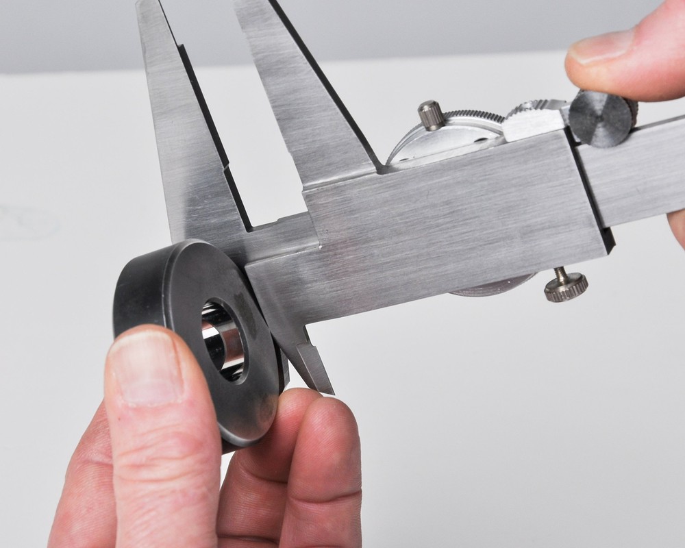 Fowler 520087120 Premium Dial Caliper with 012" Measuring Range, Dial Caliper...