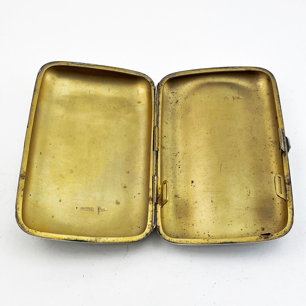Edwardian Sterling Silver Cigar Case with Rectangular Curved Shaped Body 1903