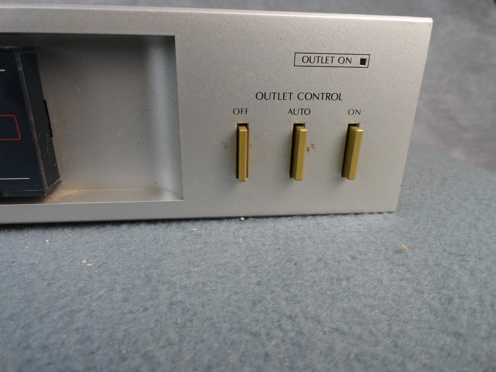 SANSUI AUDIO PROGRAM TIMER MODEL AT-202 Silver