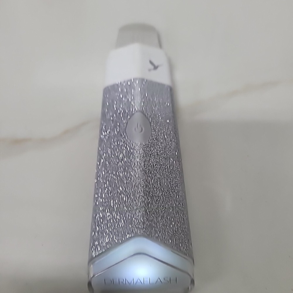DERMAFLASH DERMAPORE Pore Extractor & Serum Infuser Gray Glitter USED