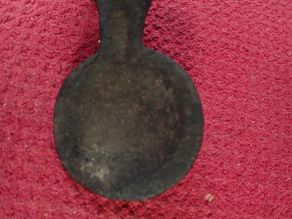 Antique Primitive Cast Iron Victorian Shell Shutter Dog Holder Latch