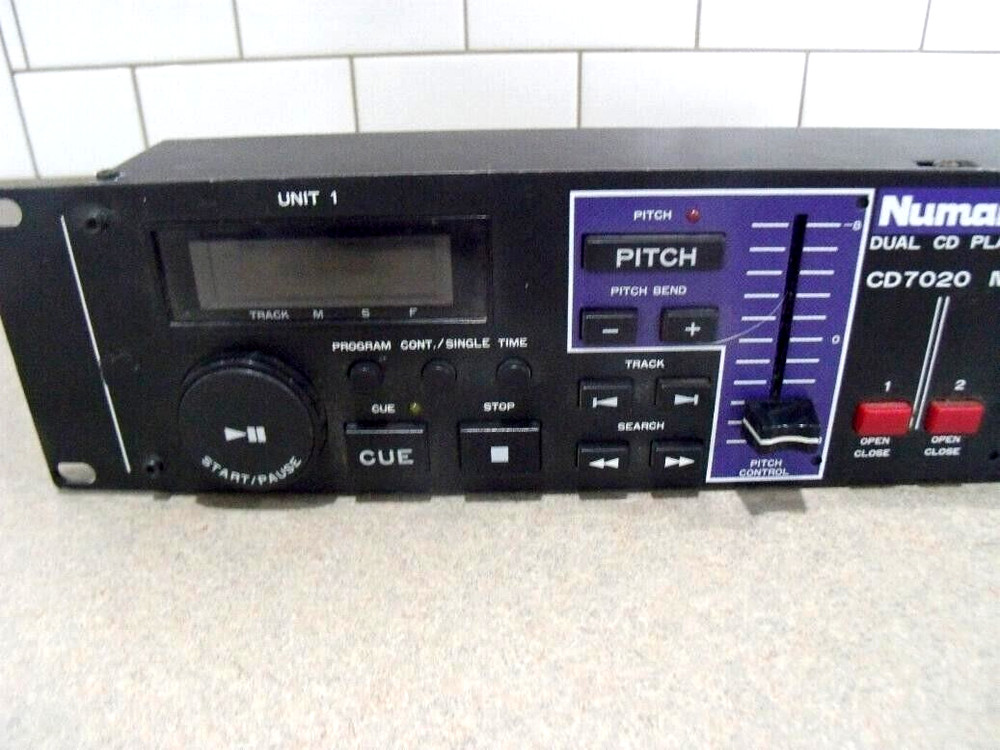 Numark CD7020 DJ Dual CD Controller Untested