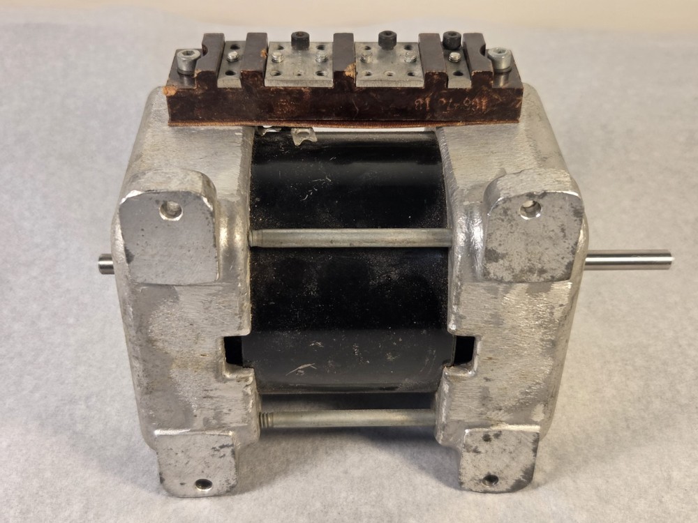 Early Naval Fire Control Analog Computer Synchronous Motor Ford Instrument Co.