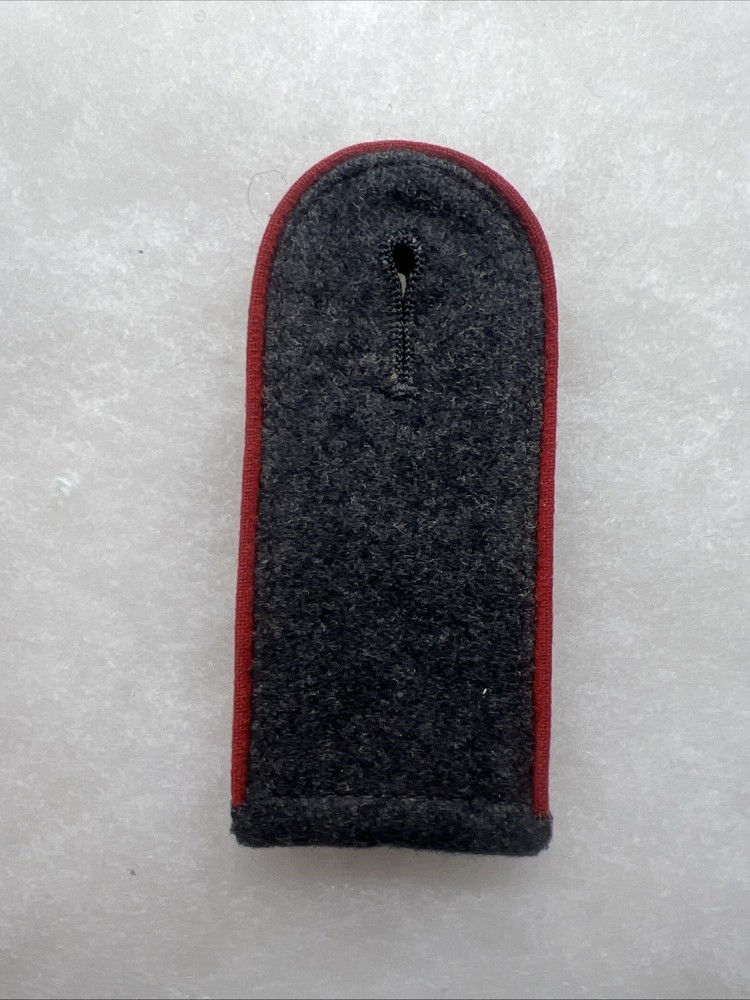 WW2 German Luftwaffe Artillery Shoulder Board Single (CC740
